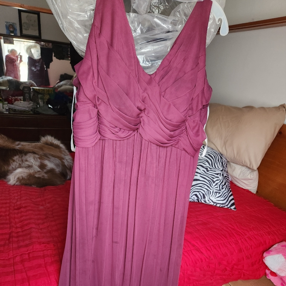 Wine brides made dress
